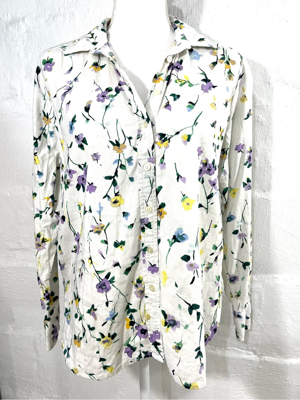 LOFT FLORAL LINEN BLEND BUTTON TOP